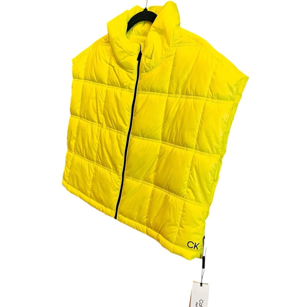 NWT Calvin Klein Puffer Vest​ - Picture 3 of 7